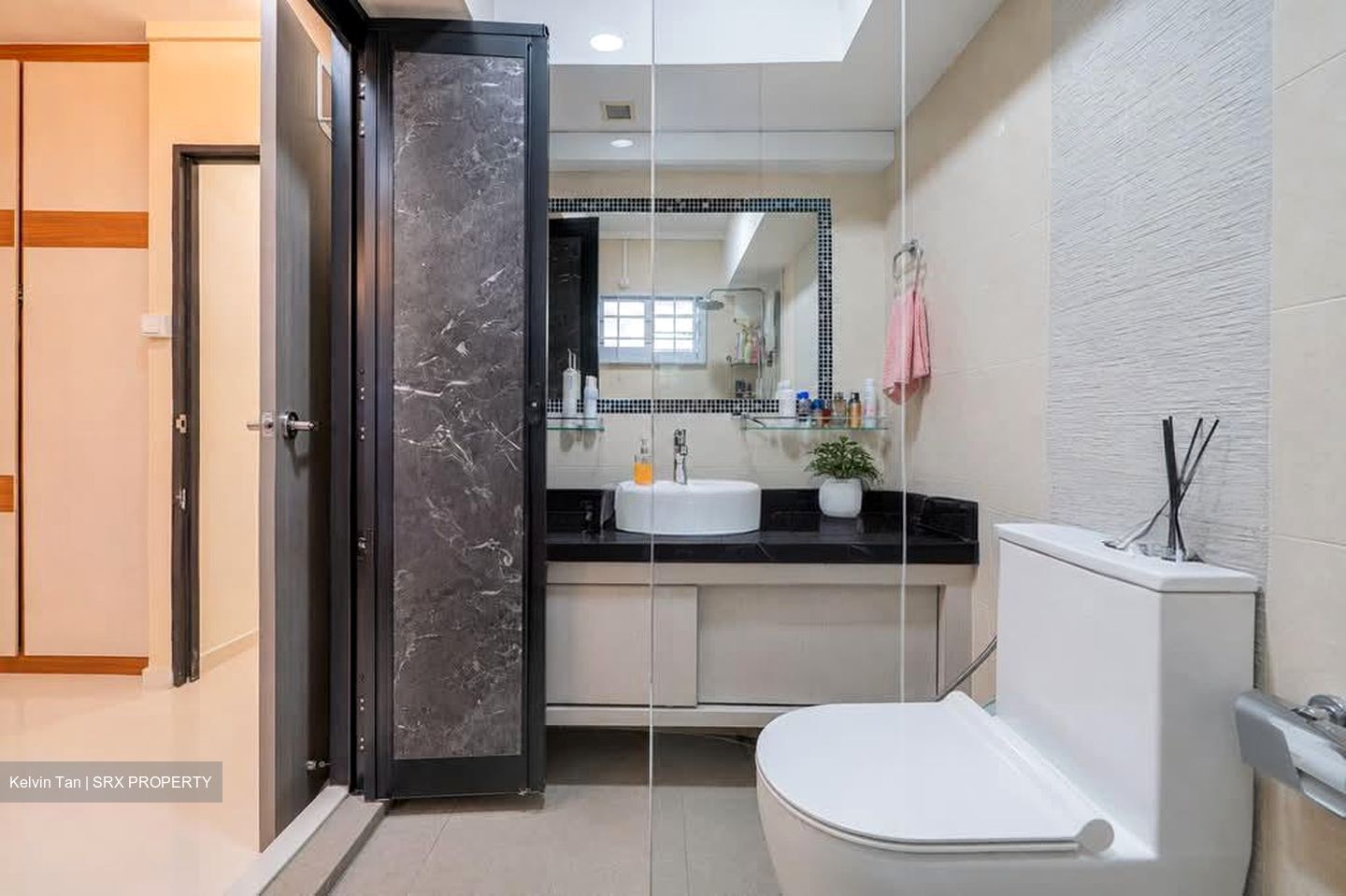 Blk 698D Hougang Street 52 (Hougang), HDB Executive #561642531